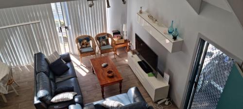 Boomerang Beach House | Twin Peaks 1