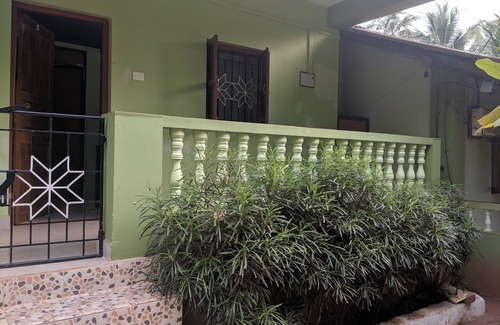 Agonda House | twin share room | 3 veg meal | 2 asana classes & 1 meditation class