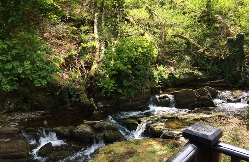 Barbrook House | Two Bed Static Caravan. Beautiful 10 min walk to Centre of Lynton