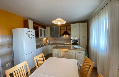 Cove Murtar Apartment | Two bedroom apartment with air-conditioning Mali Lošinj, Lošinj (A-2497-b)
