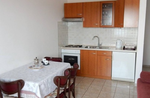 Loviste Apartment | Two bedroom apartment with balcony and sea view Lovište, Pelješac (A-18656-b)