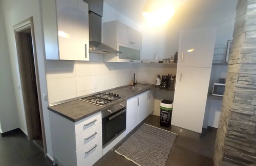 Sumartin Apartment | Two bedroom apartment with terrace Sumartin, Brač (A-11926-a)