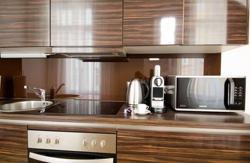 Mariahilf Apartment | Two-Bedroom Apartment - Naschmarkt