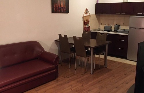 Igrane Apartment | Two bedroom apartment near beach Igrane, Makarska (A-18405-b)