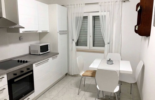 Rogac Apartment | Two bedroom apartment with terrace and sea view Rogač, Šolta (A-5183-a)