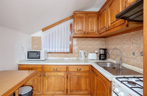 Jezera Apartment | Two bedroom apartment with terrace Jezera, Murter (A-21148-b)