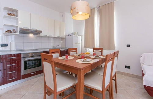 Brela Apartment | Two bedroom apartment with terrace and sea view Brela, Makarska (A-20065-b)