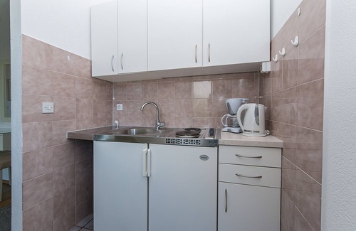 Brela Apartment | Two bedroom apartment with balcony and sea view Brela, Makarska (A-2717-c)