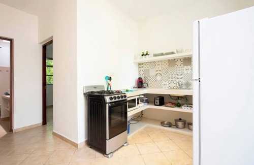 Akumal House | Two-Bedroom Family Bungalow -at- YOUR HAPPY PLACE!nn