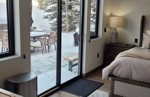 Silverthorne House | Two bedroom Luxury private suite, with your own hot tub.