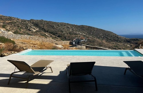 Milopotas Villa | Two Br Private Peaceful Mylo Villa No Living Room Close to Mylopotas Beach