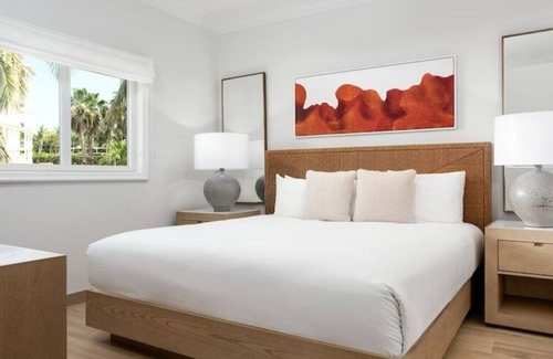 The Bight Resort | Two Oceanfront Suites | Beachfront, Spa, Pool & Watersport Activities