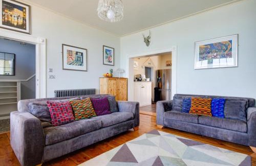 Cromer House | Two The Crescent