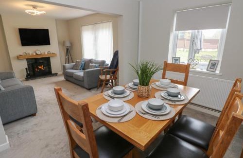 Margam House | Ty Drws Nesaf