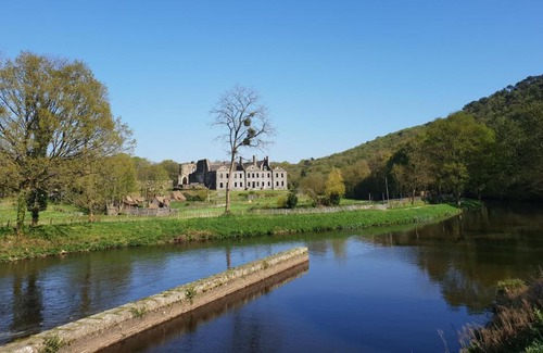 Bon Repos sur Blavet Bed & Breakfast | Ty Lodge