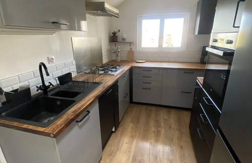 Loguivy House | TY LOUIS Fisherman's cottage with sea view and beaches 2 minutes walk away