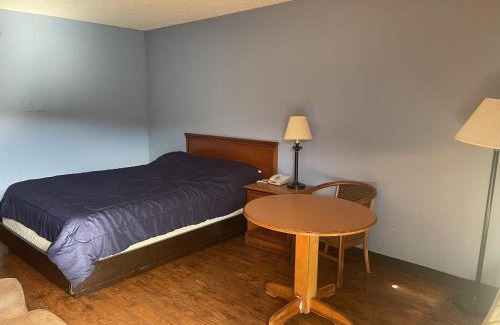 Tyler Hotel | Tyler Inn & Suites