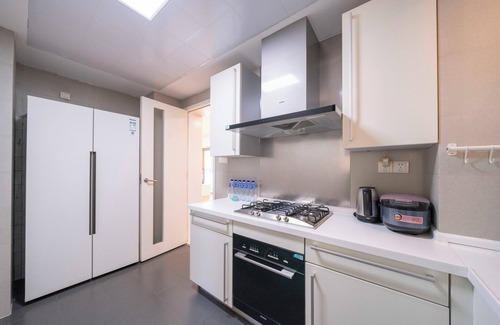Xujiahui Bed & Breakfast | Tyms 3BR 2BA Apartment Yongxin Century