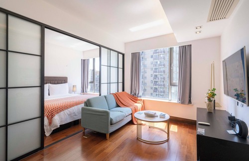 Xujiahui Bed & Breakfast | Tyms Modern1BR 1BA Apt Near Metro 1 9 11