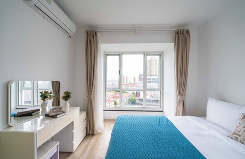 Changning Bed & Breakfast | Tyms Tianshan 4BR 2BA APT Residence