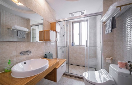 Xuhui Bed & Breakfast | Tyms Xintiandi Elegant 3BR 2BA APT