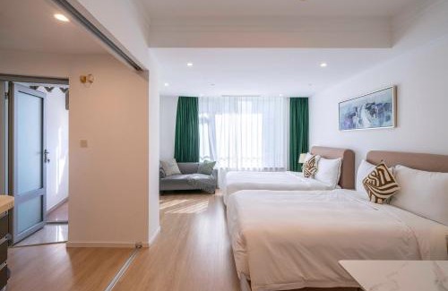 Wantiguan Apartment | Tyms Xuhui Spacious 1BR APT