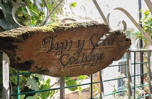 Barmouth Cottage | Tyn Y Coed Cottage