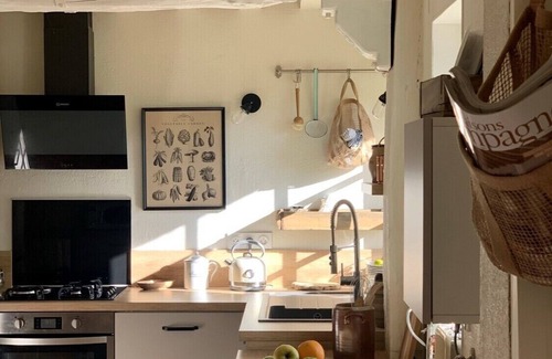 Quetteville House | Typical cottage and outbuilding near Honfleur and Deauville