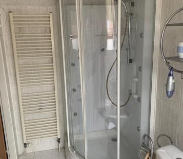 Kamenicky Senov House | U Skleněného stromu