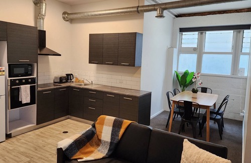 Te Aro Apartment | U Suites on Webb - Apartment 38B