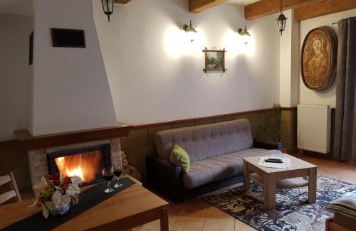 Sklene Teplice House | Ubytovanie pod Hradom
