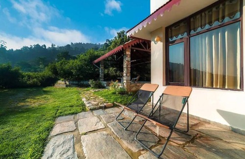 Bhimtal Villa | UK 04 4BR Luxurious Villa, Bhimtal Family Only
