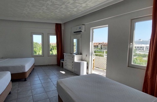 Kiris Hotel | UK Hotels Kiriş