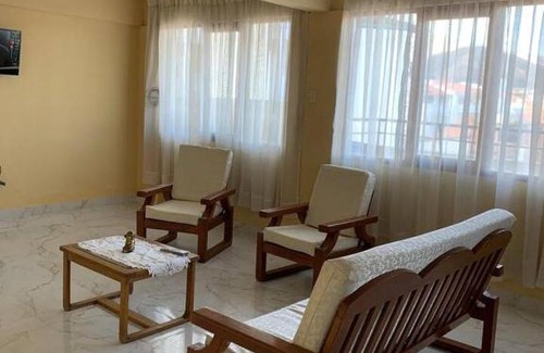 Cochabamba Apartment | Ultimo piso c/terraza centrico