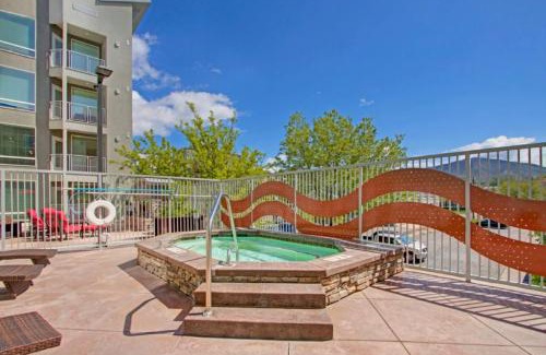 Central City House | Ultra-Luxury 2BR Downtown Condo