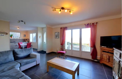 Plestin-les-Greves House | Un bout du monde rien qu'à vous - House facing the sea, enclosed garden, 2 bedrooms