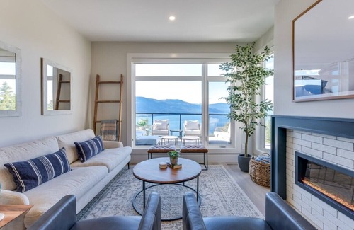 McKinley House | Unbeatable views, Trendy Design, Luxury Duplex