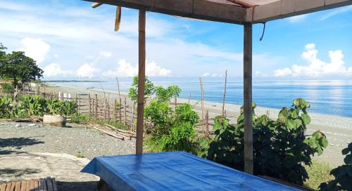 Luna Bed & Breakfast | Uncle Bob&Tere's Beachfront House