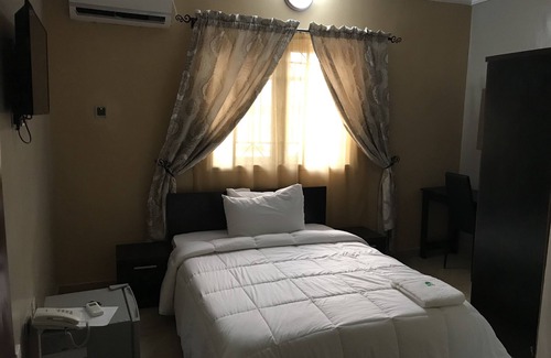 Ibadan Hotel | Unifirst hotel & suites