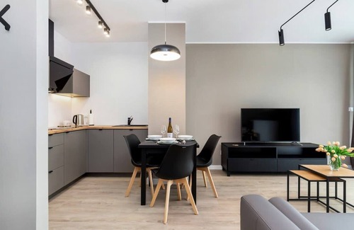 Poznan City Center Apartment | Unique Apartment City Center ★ Garage, Balcony