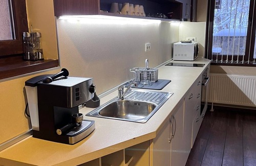 Apriltsi House | Unique mountain house