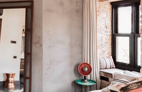 Kaleici Villa | Unique Stone House, Lush Garden surrounded by historical walls