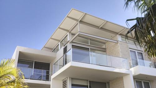 Hawks Nest House | Unit 12 Beaches