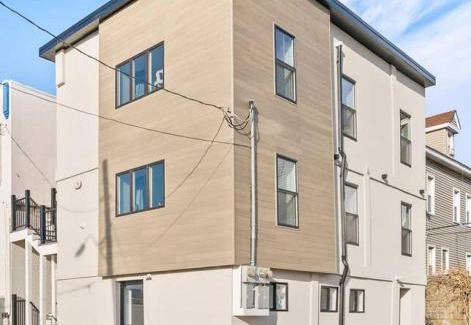 Atlantic City Apartment | Unit 3 European style King size bed Stockton College