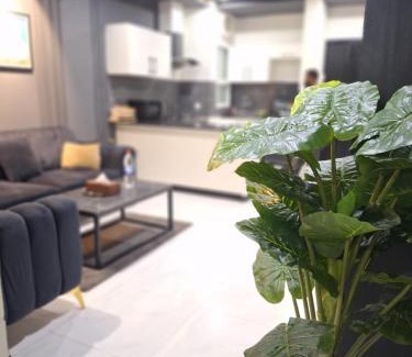 Lahore Apartment | Universe Apartment 1bedroom By StayLux Suits