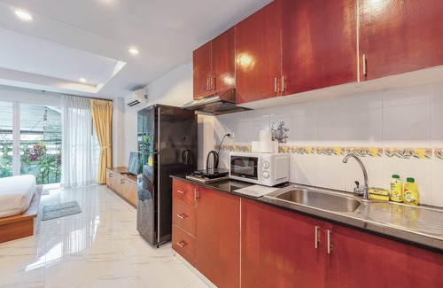 Nai Harn Apartment | Unwind Peaceful Near NaiHarn C200