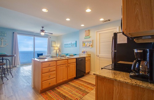 West Panama City Beach Condo | Updated Every Season! Free Beach Service! Owner Managed! Read my Reviews!