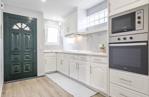 Canhas Apartment | Upland Home II by Madeira Sun Travel
