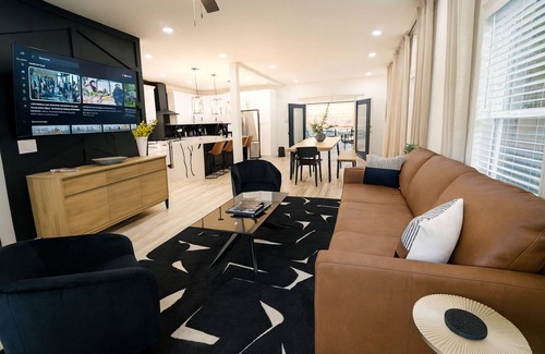 Atlanta House | Upscale Hilltop Home, Hot Tub, Backyard Retreat