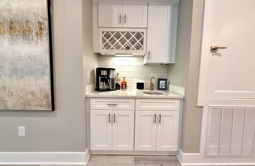 Diamondhead Condo | Upstairs Newly Built Condo at Diamondhead Country Club - Walk to the Clubhouse